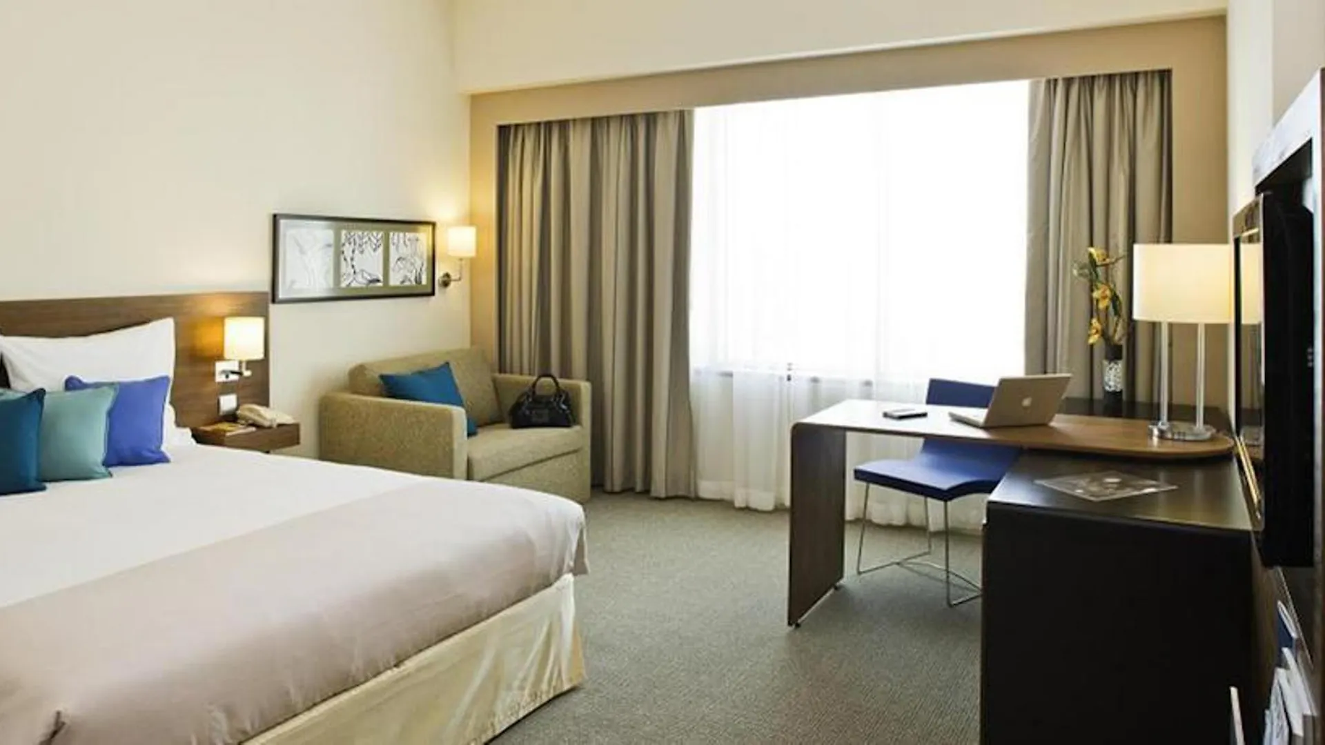 Hotel Novotel Deira Creekside Dubai